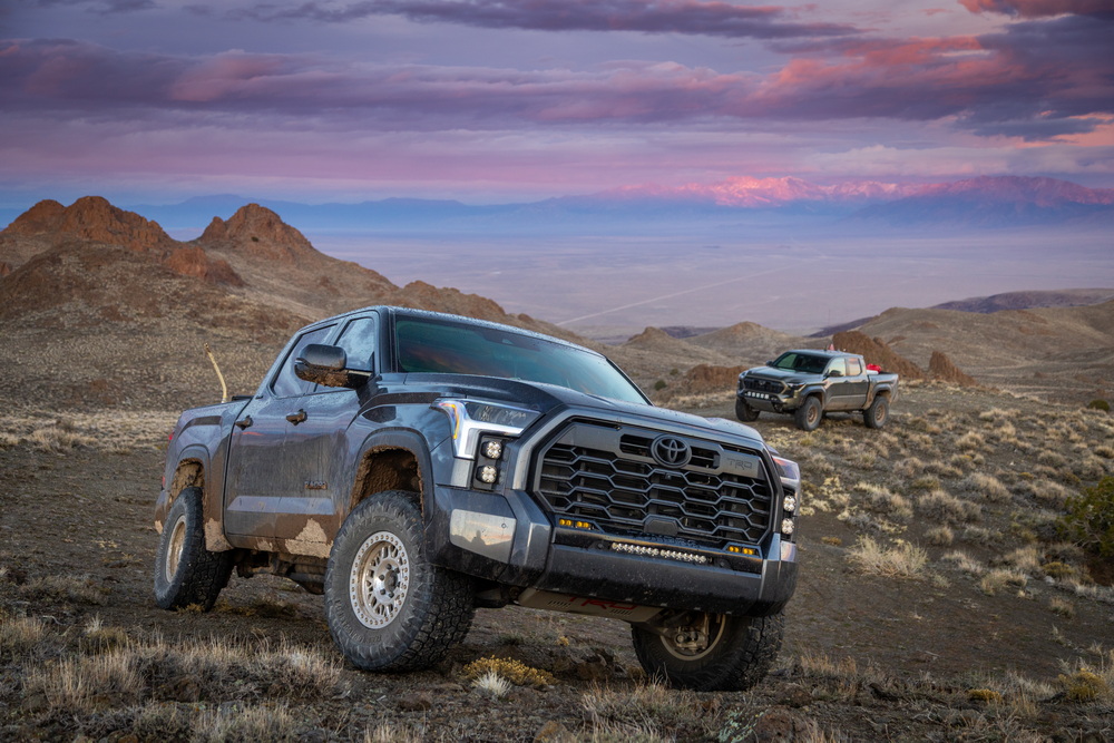 04 22 Tundra Total Chaos Suspension UCA Upper Control Arm King Shocks Lower Control Arm Rear Links